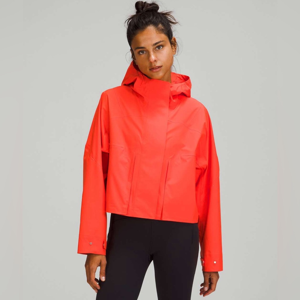 rain chaser lululemon jacket